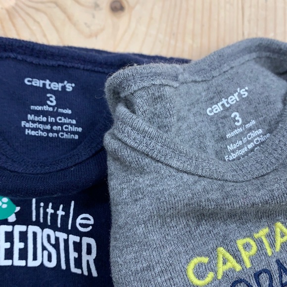 Baby Boy Lot- 0-3 Mo. Carters Incl. Old Navy Brand- 4 shirts-2 pants-1 pr socks - Picture 13 of 17